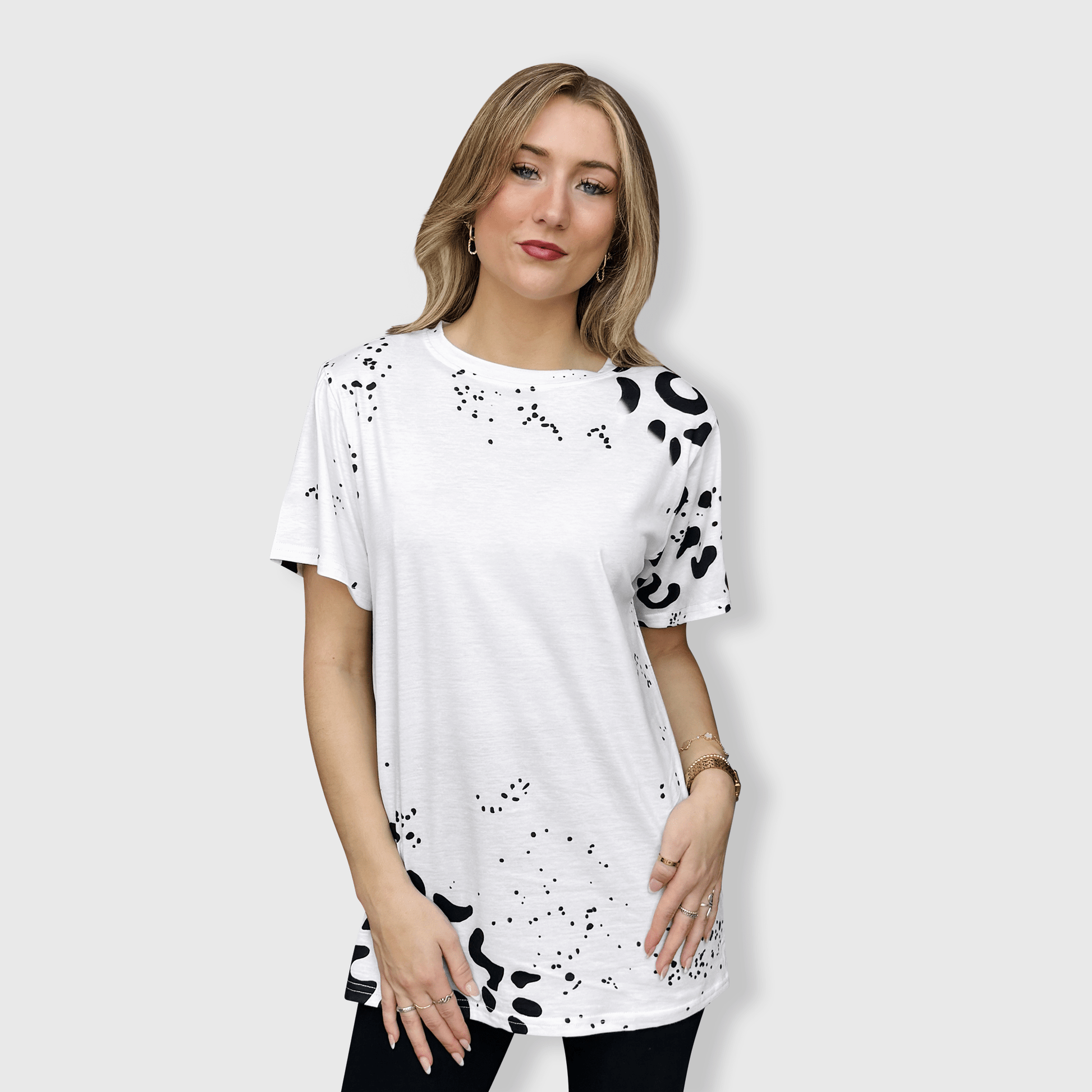 ILTEX Apparel Women's Clothing Leopard Black White Blank Tee