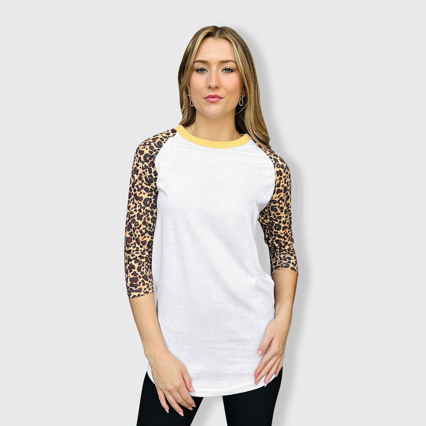 Cheetah Raglan White/Cheetah Adult