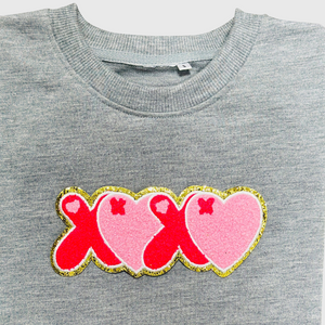 CP1029 - 'XOXO' Red Pink Heart Chenille Patch (Small)