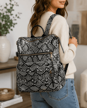 ILTEX Apparel Accessory Snake Black Leather Backpack