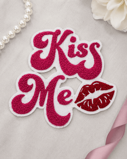 ILTEX Apparel Chenille Patches CP1209 - Fluffy 'Kiss Me' Valentine Patch